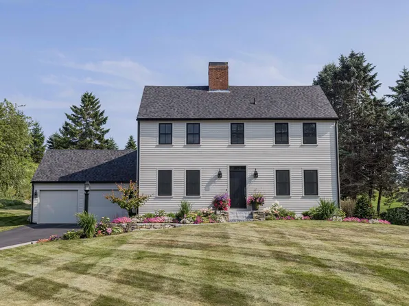 8 Lighthouse Point Road, Cape Elizabeth, ME 04107