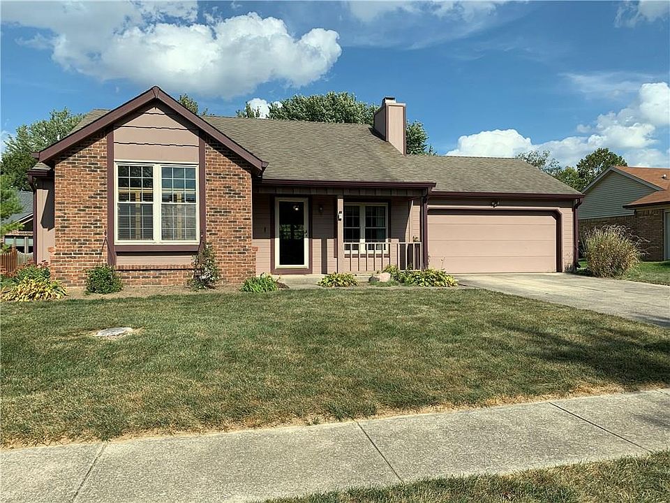 1st image of 8901 Country Walk Dr