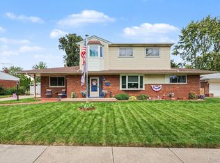 18237 Davidson, Fraser, MI 48026