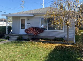 22864 Lambrecht Ave, Eastpointe, MI