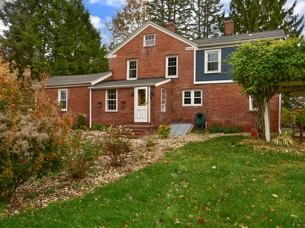 7 Deming Street, South Windsor, CT 06074