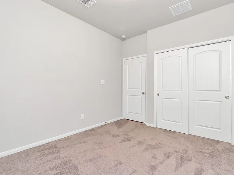 4406 Low Meadow Ln — Photo 24