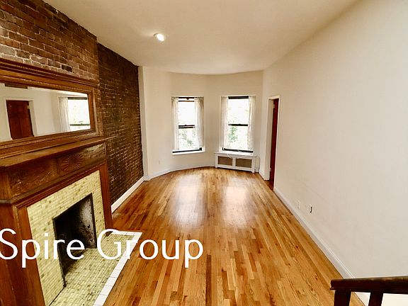 3rd image of 308 W 73rd St APT 3A