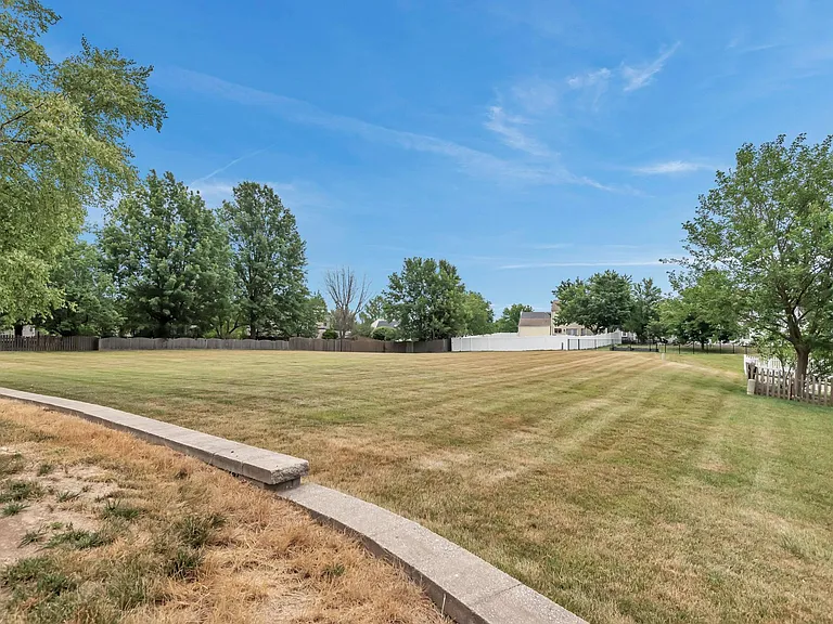 176 Pheasant Point Blvd — Photo 27