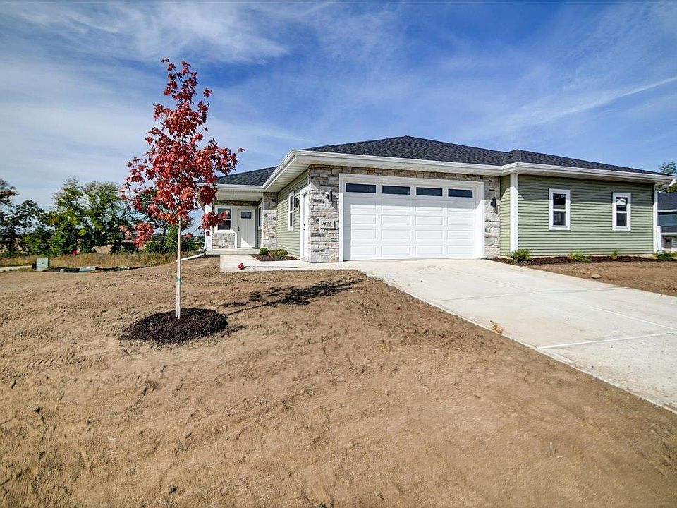 1st image of 1520 Palm Grass Way