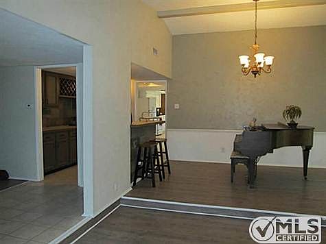 4th image of 10808 Villa Haven Dr