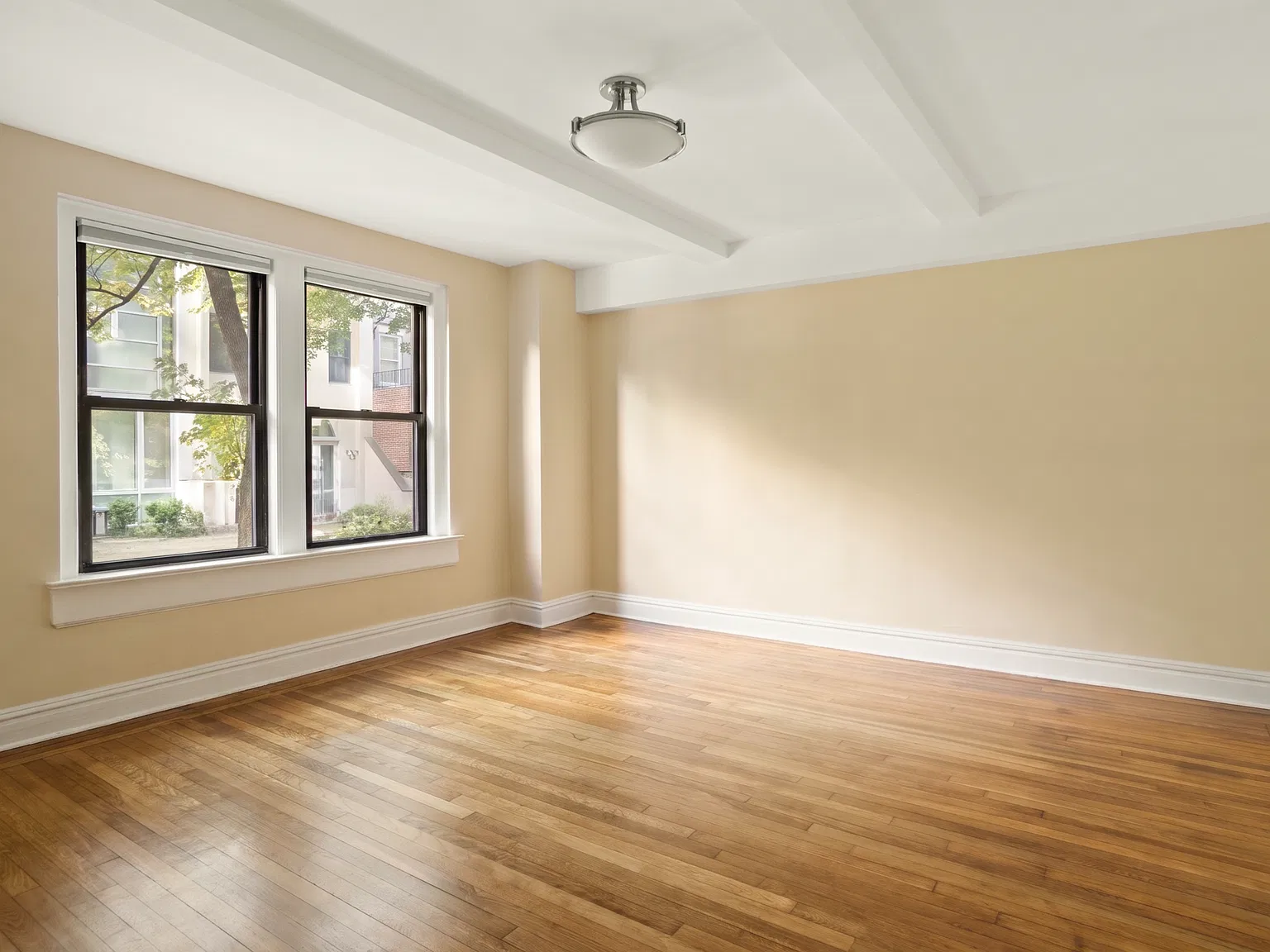 319 East 50th Street — Photo 3