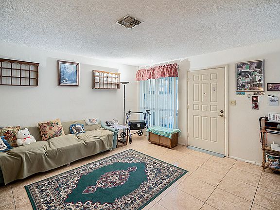2nd image of 9019 W Elm St Unit 4
