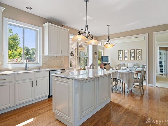 2nd image of 7034 Valley Falls Ct