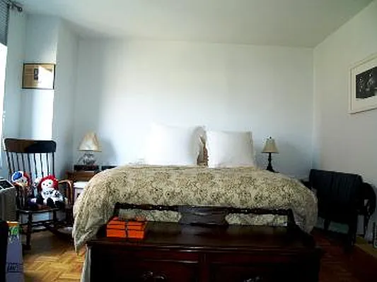 Rented by Corcoran | media 4