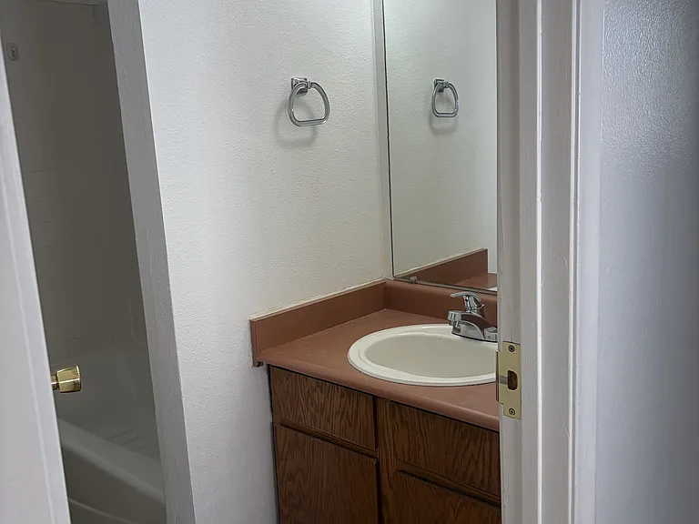 3538 W Parkway Blvd #BOULEVARD3 — Photo 12