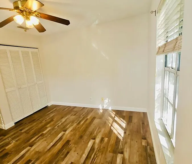 2314 S Clewis Ct #301 — Photo 30