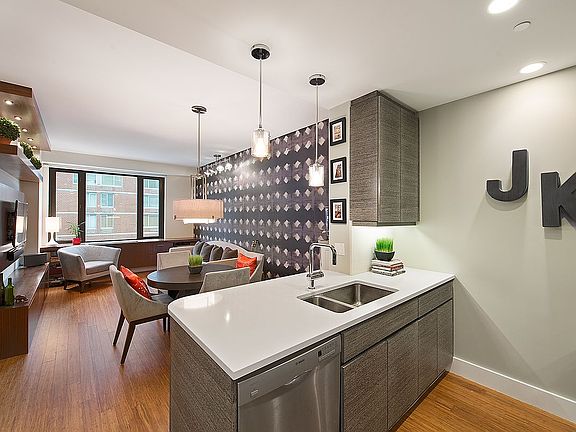 5th image of W 16th St Unit 3D