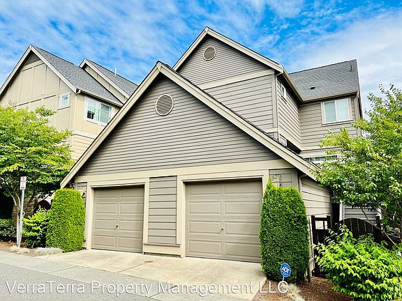 4th image of 1771 11th Ave NE