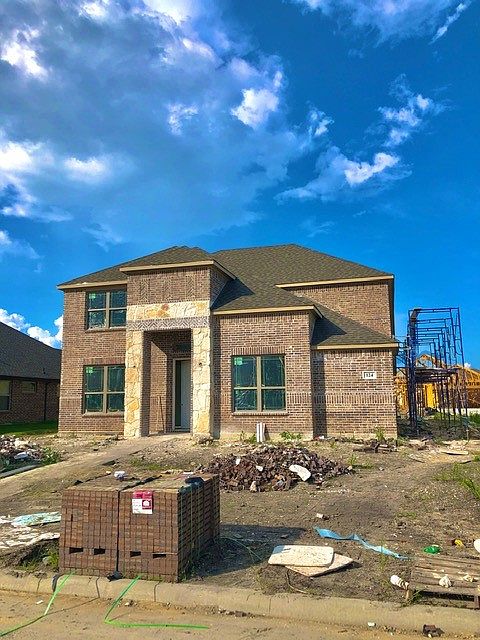 1st image of 124 Lady Bird Blvd