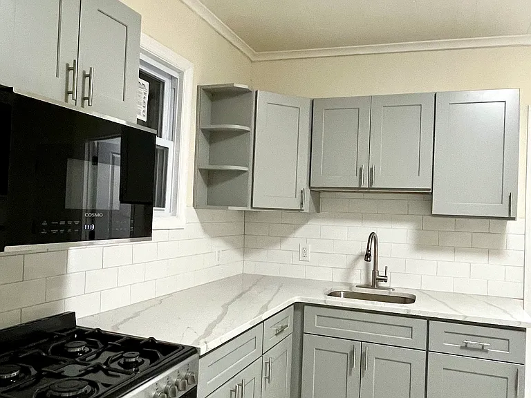 364 River Dr #4 — Photo 4