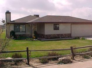 18401 Sulky Ln, Tehachapi, CA 93561