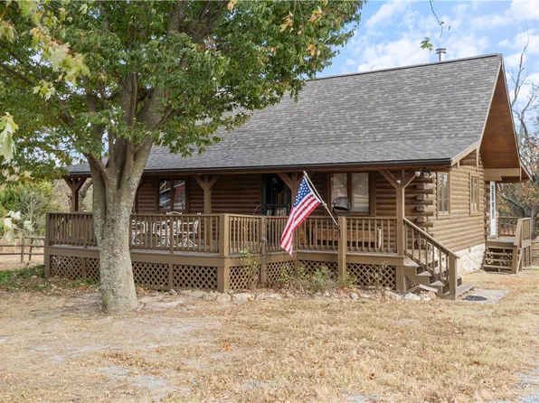 14955 Shipe Rd, Gravette, AR 72736