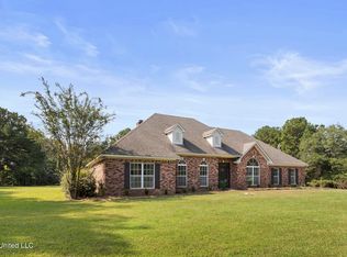 104 Rocking Chair Rd, Canton, MS 39046