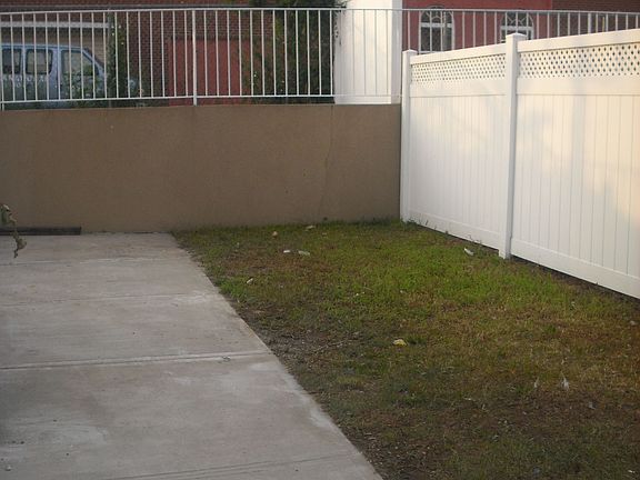 4th image of 17325 Vaswani Ave