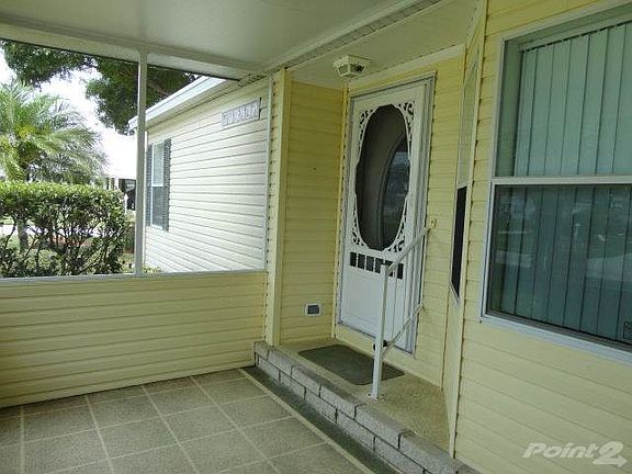 Screened Front Porch