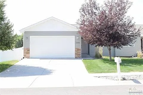 4 bed, 1992 sqft, $2,000 — Photo 1