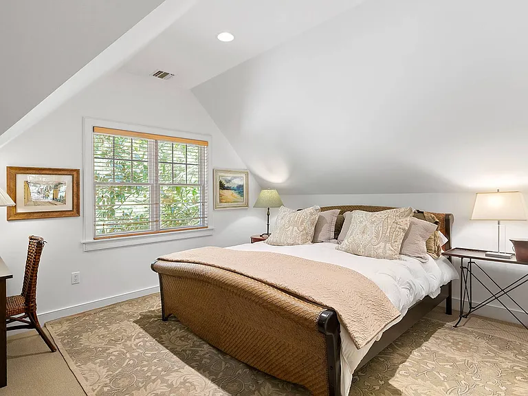 385 Hands Creek Rd — Photo 19