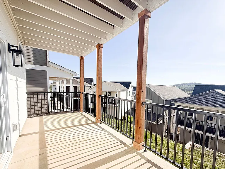 1373 Meridian St — Photo 18