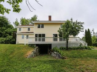 10 Lawrence Rd, Weare, NH 03281