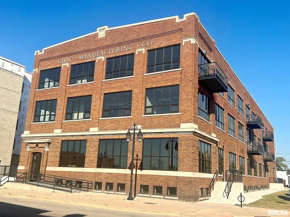 1001 SW Adams St #101, Peoria, IL 61602