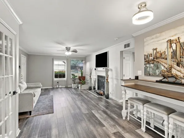 238 Ellington Pl, Madison, TN 37115