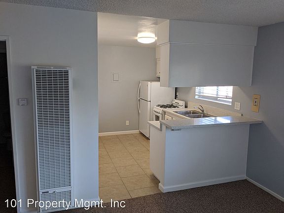 3rd image of 892-899 Empire Ave #108
