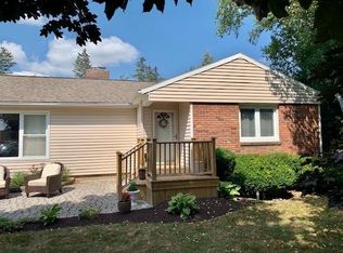 211 Maple Hts, Bath, NY 14810