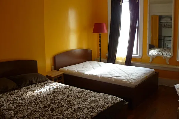 Rented by Corcoran | media 27