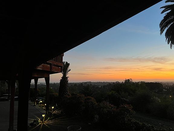 2nd image of 350 Sunrise Cir