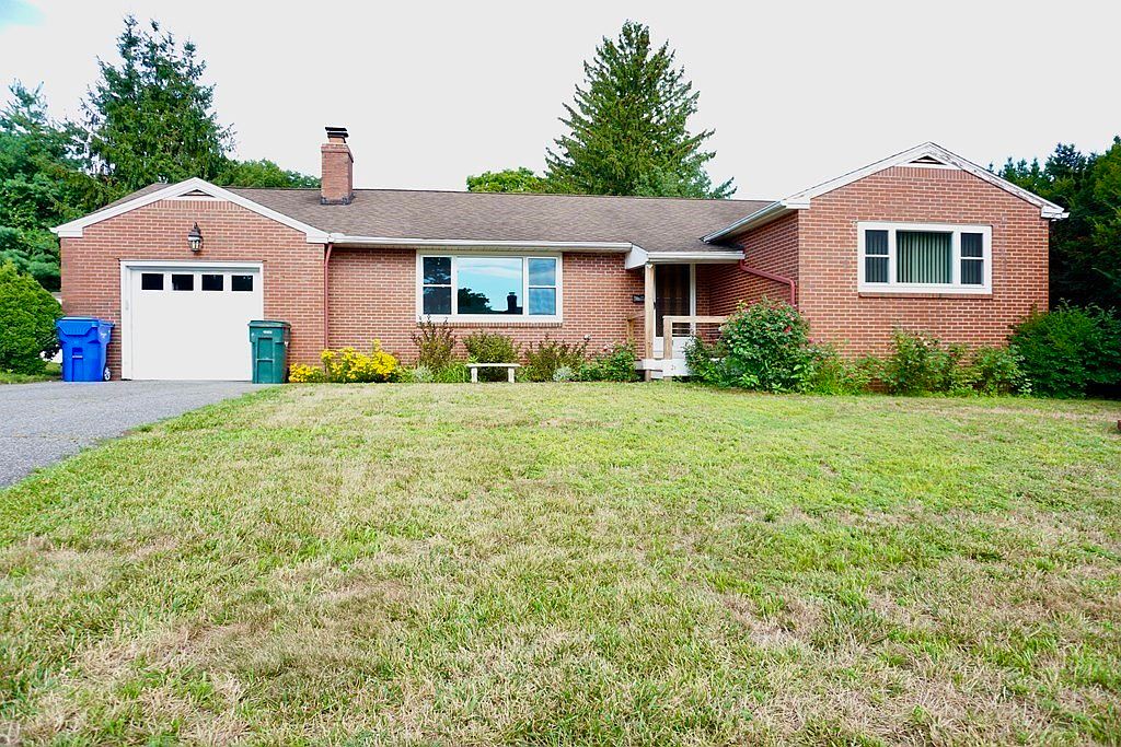 21 Chalmers St, Springfield, MA 01118 Zillow