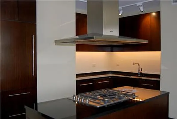 Rented by A & I Broadway | media 14