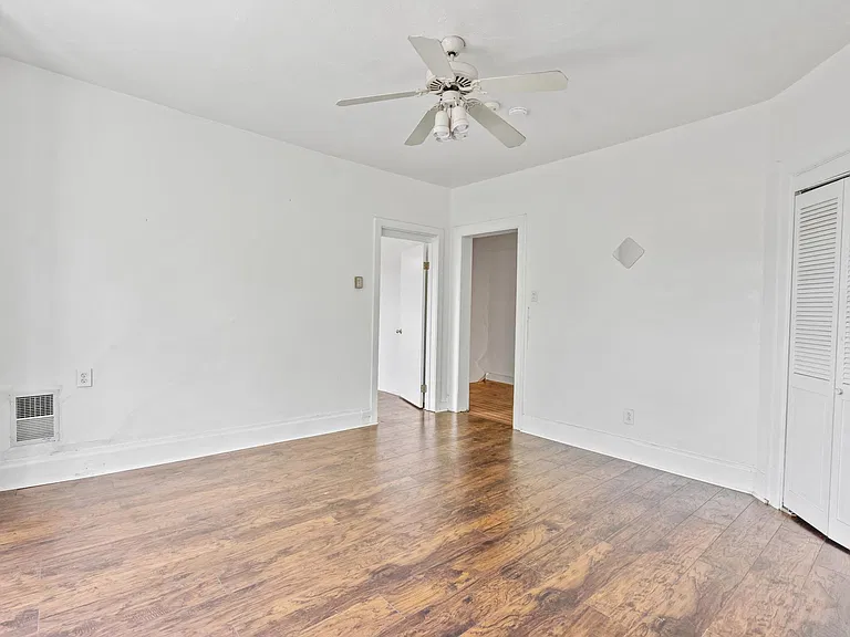1615 Denniston St #2 — Photo 10
