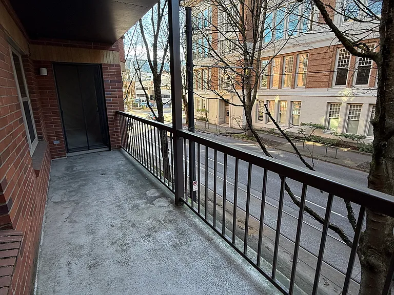 1500 SW Park Ave #225 — Photo 32