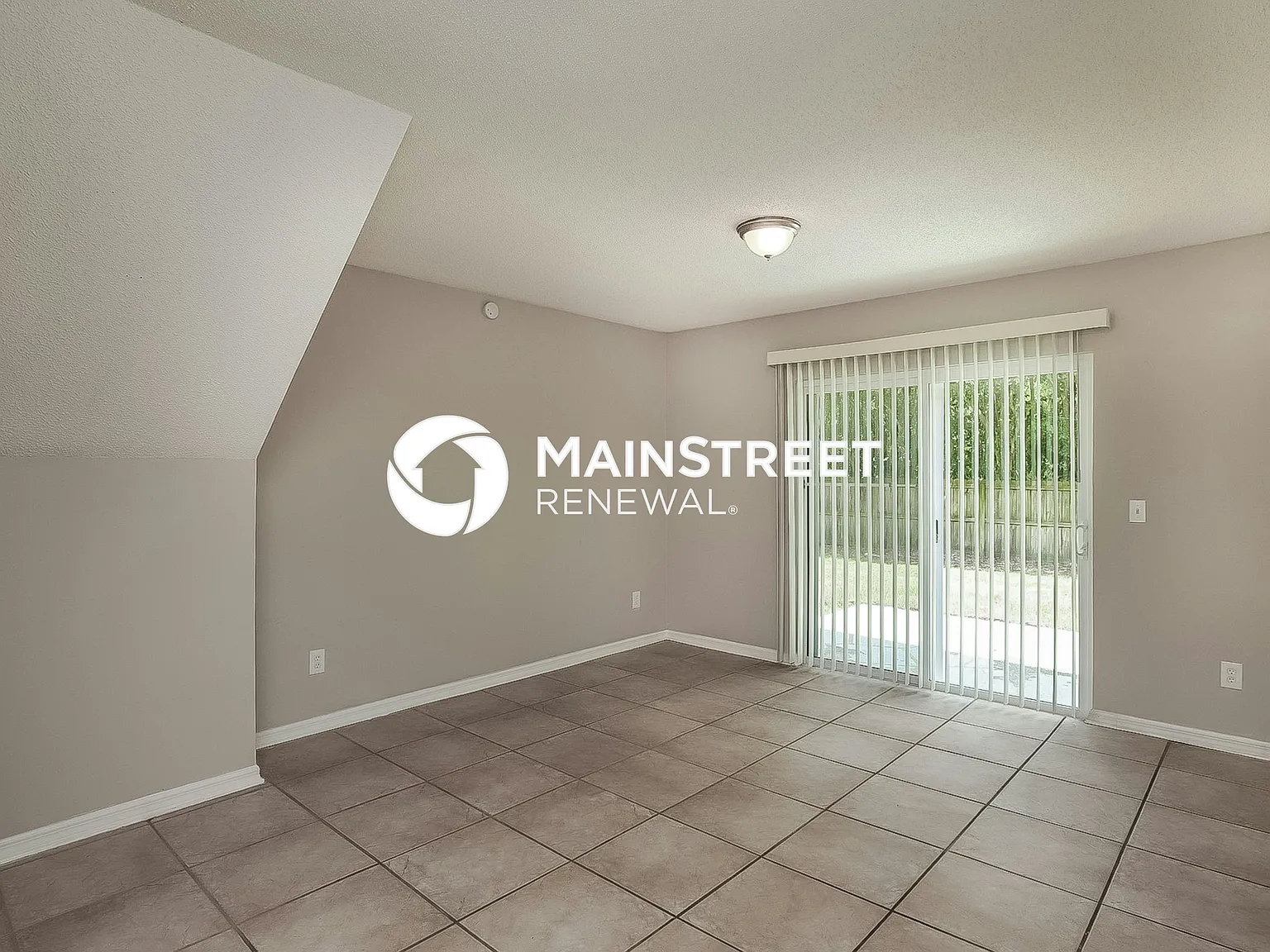 1000 McCully Ct — Photo 3