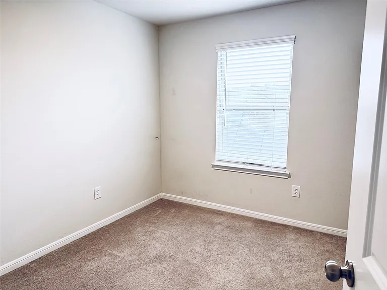 18976 Buckley Oak Dr — Photo 14