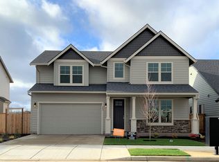 587 SE Cooper St, Dallas, OR 97338