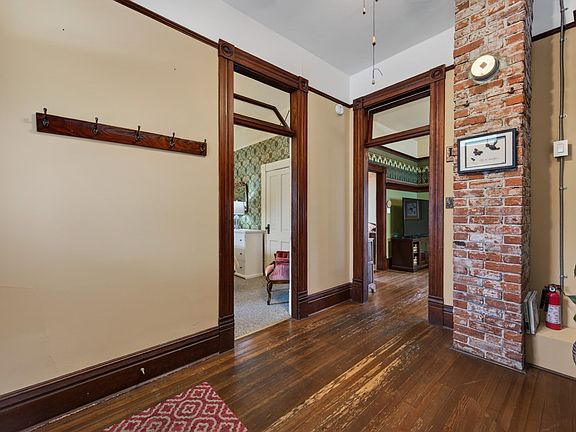 4th image of 1888 Granite Ave