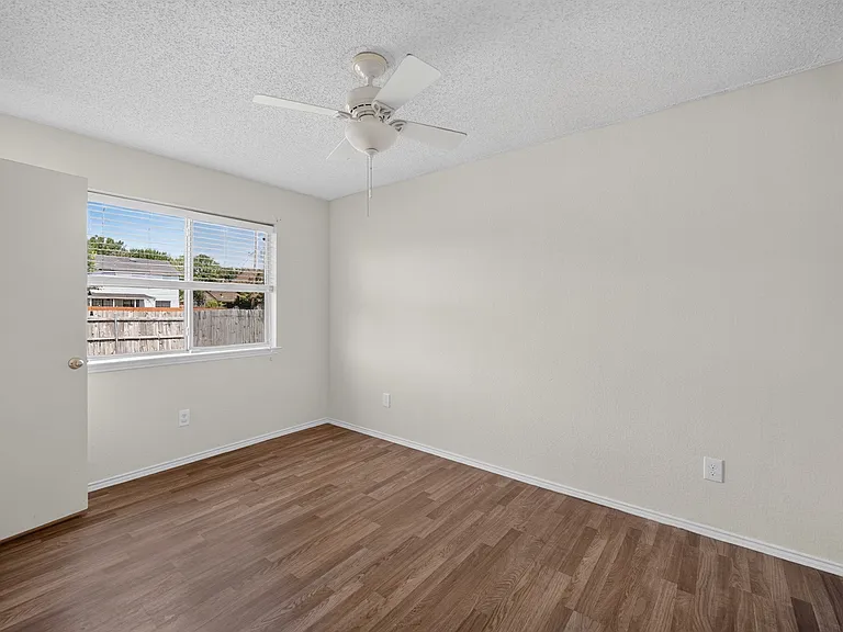 6206 Tidewater Dr — Photo 6