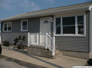 216 Kathryn St, Lavallette, NJ 08735