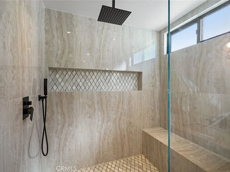 6108 Sadring Ave — Photo 41