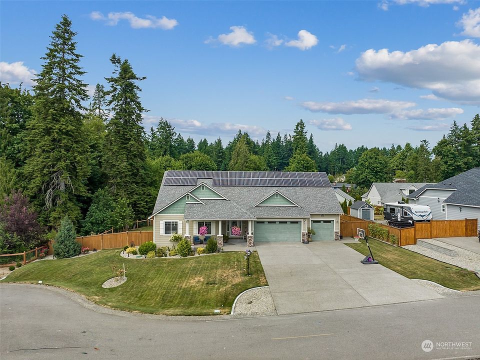 1st image of 2914 Heron Lane SE