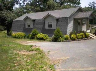 1310 Powers Rd, Paducah, KY 42003