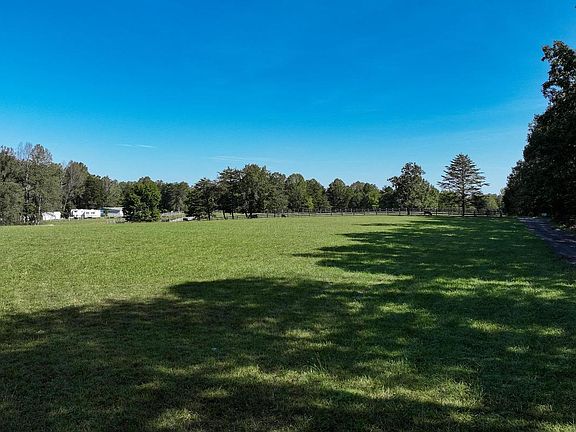 5th image of Woodville Rd