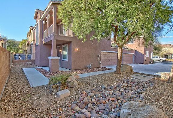 3rd image of 9773 Overlook Ridge Ave